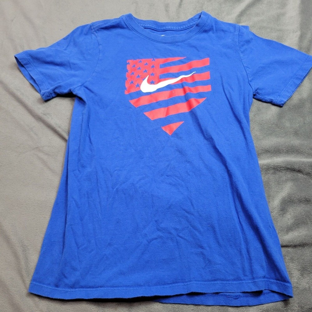 Nike Athletic Cut Blue Tee Shirt With USA Flag Design For Kids Medium